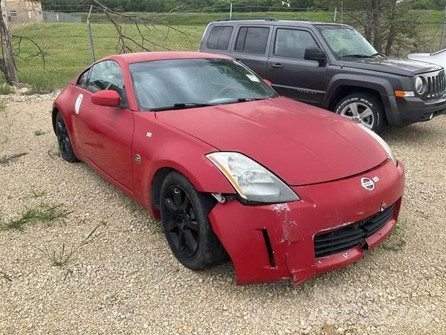 Nissan 350Z PKWs