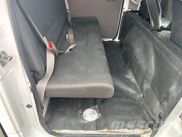 Nissan Atlas Pritschenwagen/Pritschenwagen mit Seitenklappe