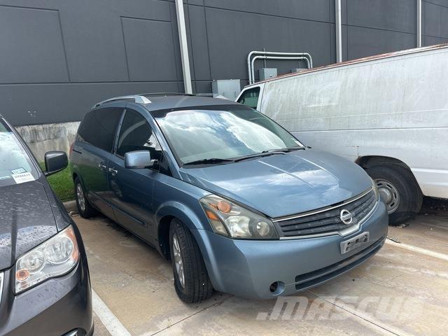 Nissan Quest PKWs