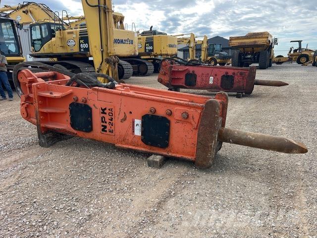 NPK E240A Hammer / Brecher