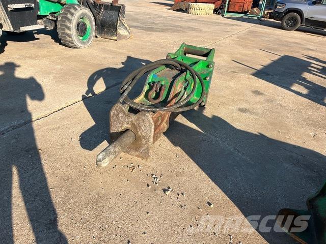 Okada ORV2500H Hammer / Brecher