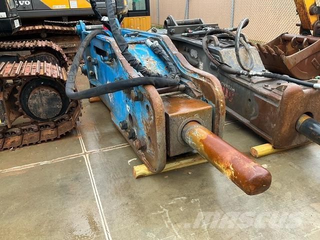 Okada Top 400 Hammer / Brecher