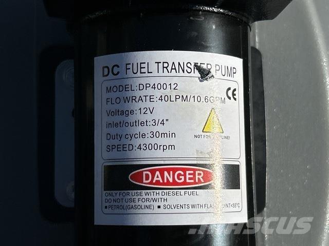  Olsen DD200 Kraftstoff- und Zusatzstoffbehälter