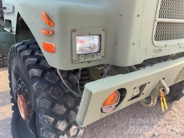 Oshkosh MK25 Kofferaufbau