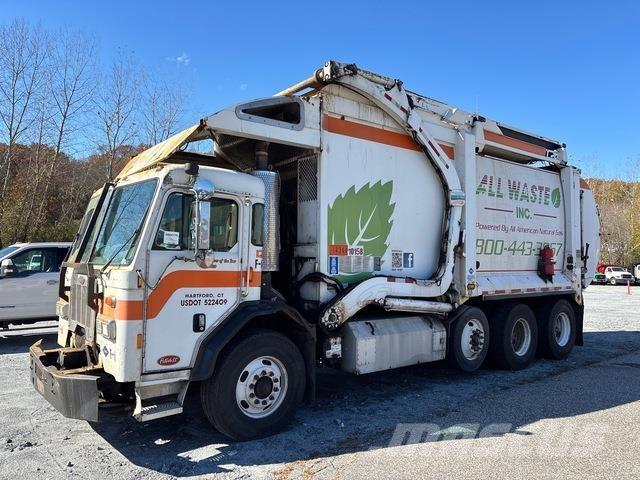 Peterbilt 320 Müllwagen