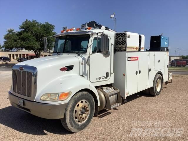 Peterbilt 330 Kommunal-Sonderfahrzeuge