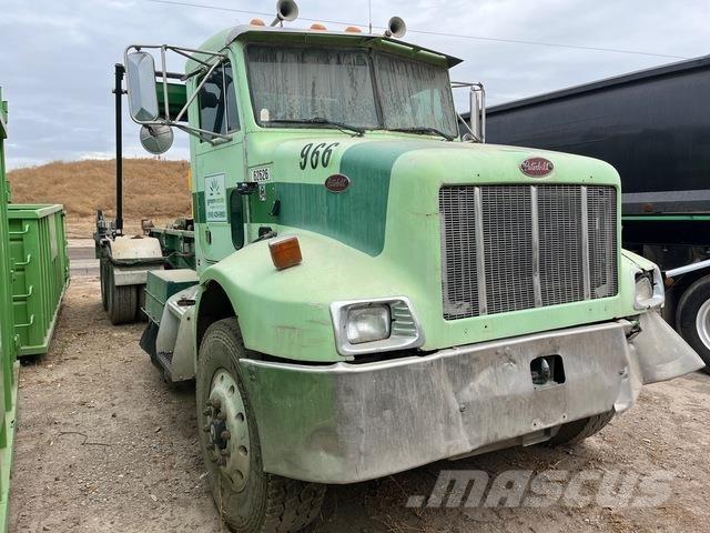 Peterbilt 330 Abrollkipper