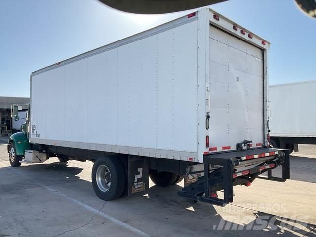 Peterbilt 335 Kofferaufbau