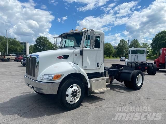 Peterbilt 337 Sattelzugmaschinen
