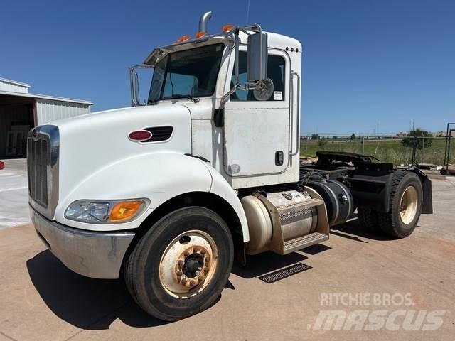 Peterbilt 337 Sattelzugmaschinen