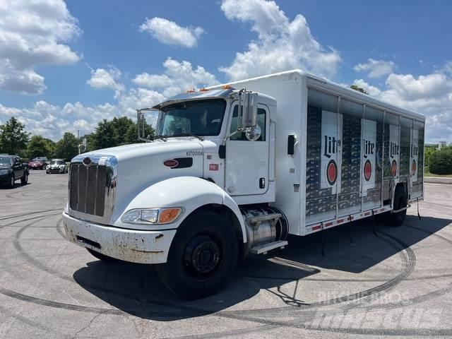 Peterbilt 337 Getränkewagen