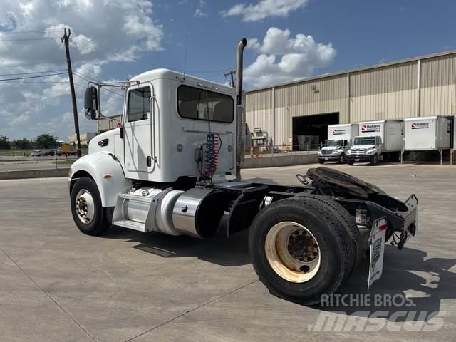 Peterbilt 337 Sattelzugmaschinen