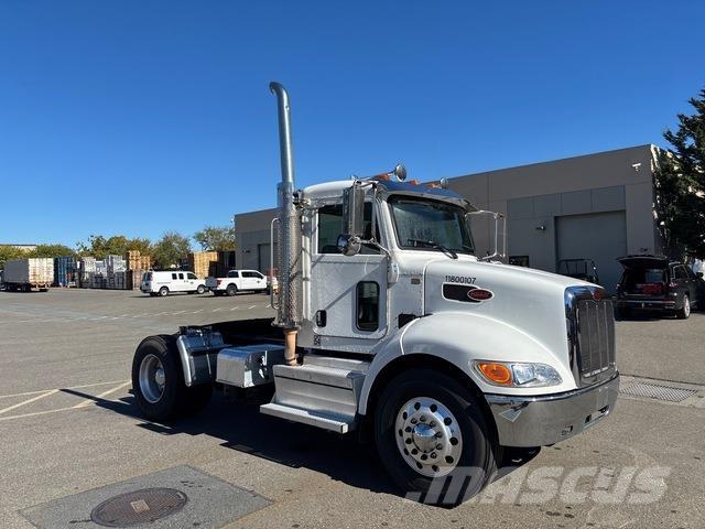 Peterbilt 337 Sattelzugmaschinen