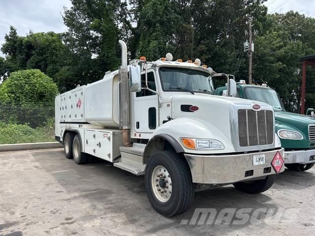 Peterbilt 348 Tankwagen