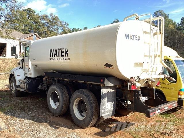 Peterbilt 348 Wassertanker