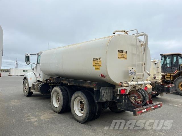 Peterbilt 348 Wassertanker