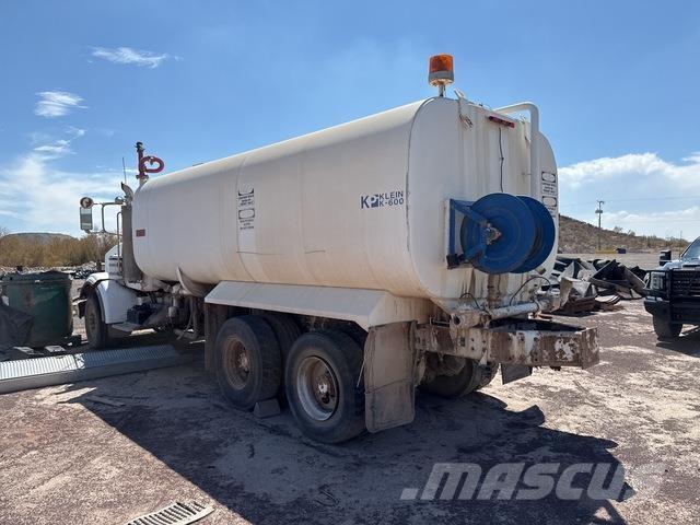 Peterbilt 357 Wassertanker