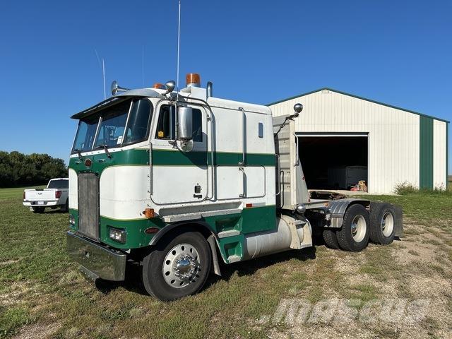 Peterbilt 362 Kabinen