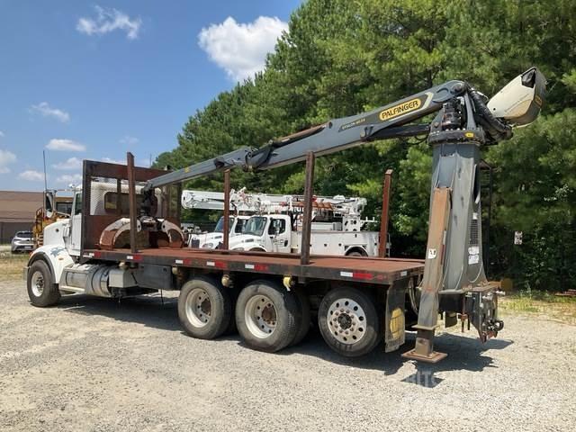 Peterbilt 365 Holztransporter