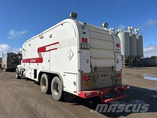 Peterbilt 367 Holztransporter