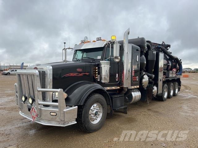 Peterbilt 367 Raupenbagger