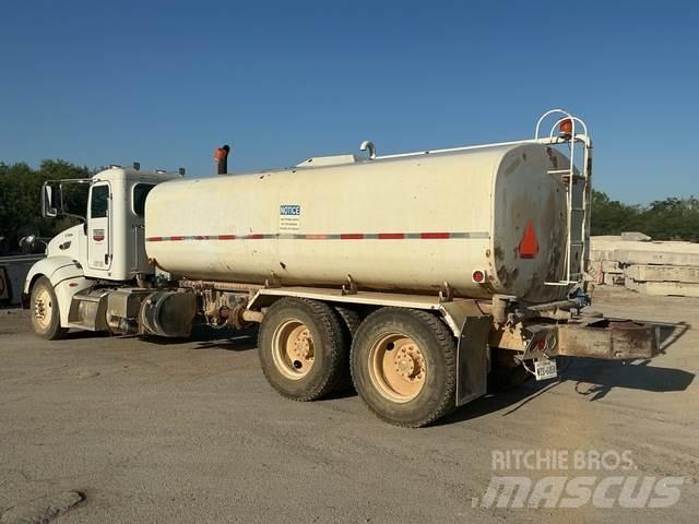 Peterbilt 386 Wassertanker
