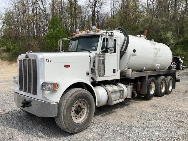 Peterbilt 389 Saug- und Druckwagen