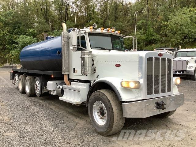 Peterbilt 389 Saug- und Druckwagen
