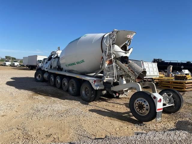 Peterbilt 567 Andere Fahrzeuge