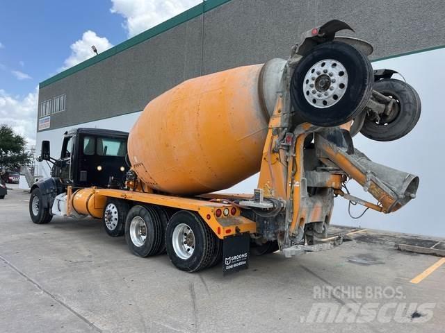 Peterbilt 567 Andere Fahrzeuge