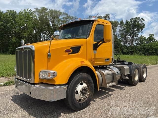 Peterbilt 567 Sattelzugmaschinen