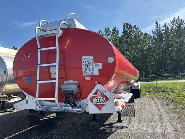 Polar  Tankanhänger