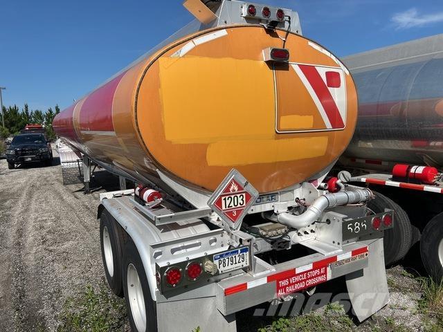 Polar  Tankanhänger