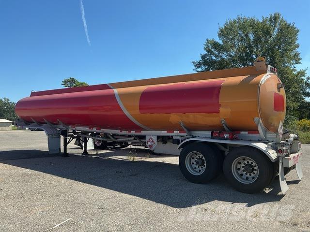 Polar  Tankanhänger