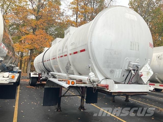 Polar  Tankanhänger