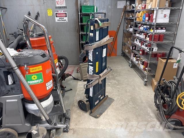 Power Mate M-1 Construction - Others