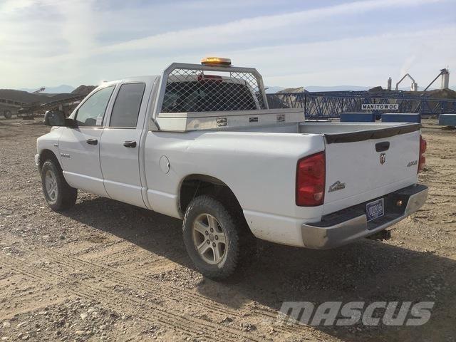 RAM 1500 Pickup/Pritschenwagen