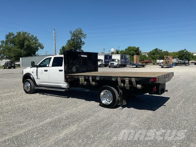 RAM 4500 Pritschenwagen/Pritschenwagen mit Seitenklappe