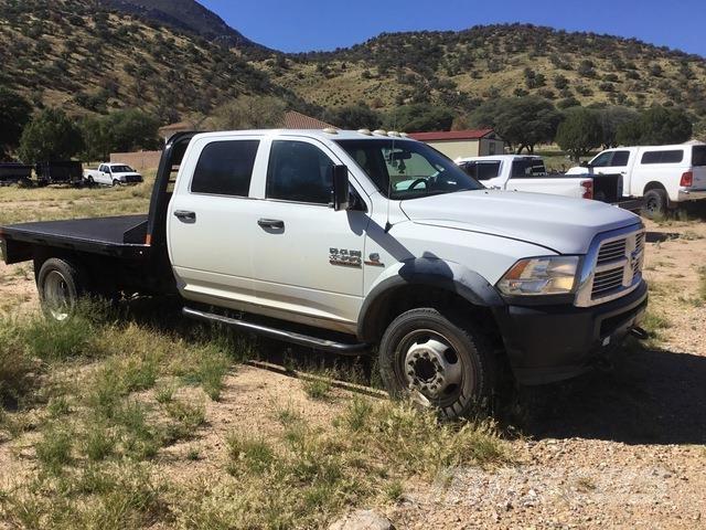 RAM 4500 Pritschenwagen/Pritschenwagen mit Seitenklappe