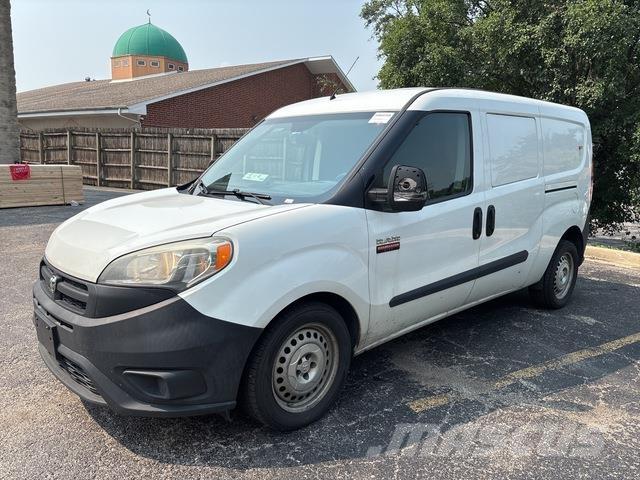 RAM Promaster Lieferwagen