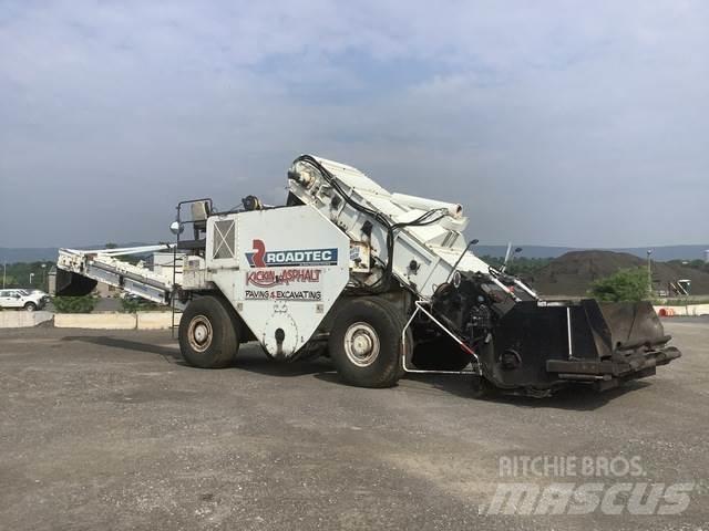 Roadtec SB2500 Materialtransportfahrzeuge