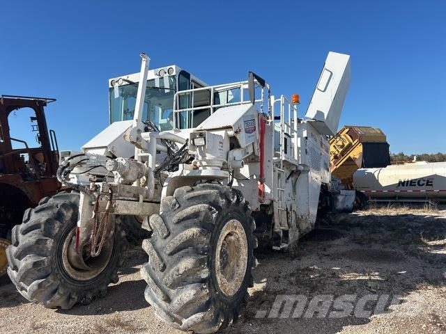 Roadtec SX-8e Erdbauwalzen