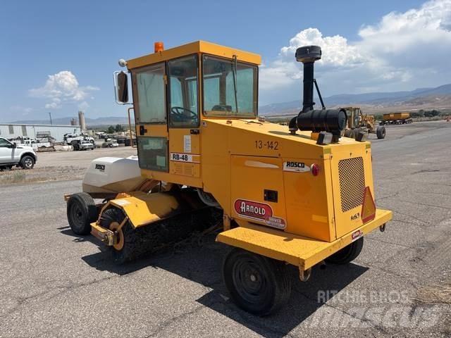 Rosco 4880 Innenraumkehrmaschinen