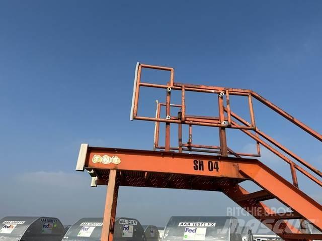  SACO STR810 Sonstige Baumaschinen