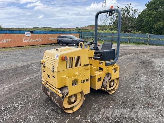 Sakai SW250 Tandemwalzen