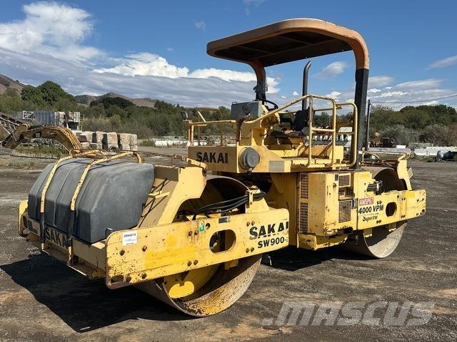Sakai SW900 Tandemwalzen