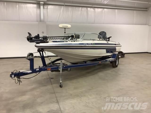  Skeeter SL190 Boote / Prahme