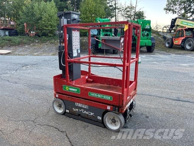 SkyJack SJ12 Personenaufzüge
