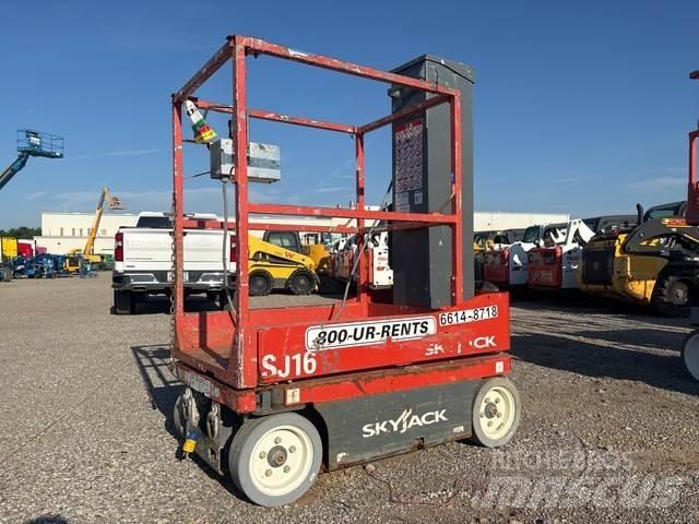 SkyJack SJ16 Personenaufzüge