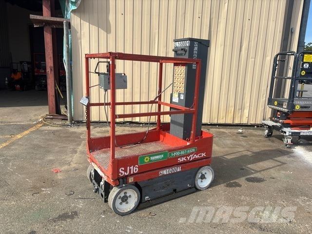 SkyJack SJ16 Personenaufzüge